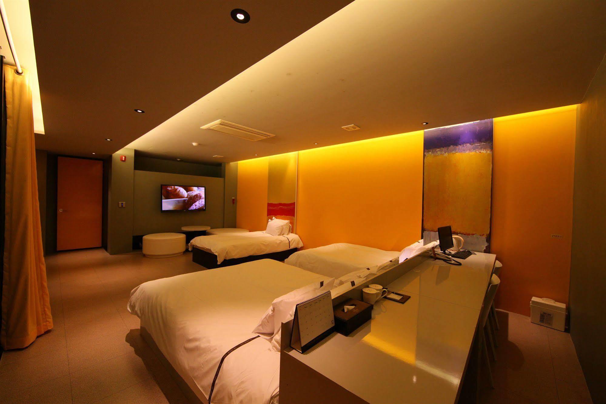 Hotel Oscar Suite กุนซาน ภายนอก รูปภาพ